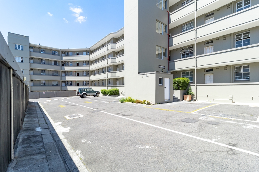 3 Bedroom Property for Sale in Zonnebloem Western Cape